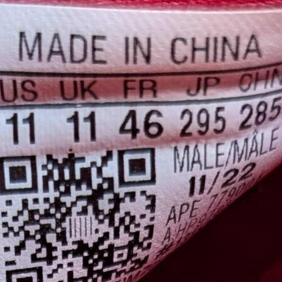 ADIDAS Adimule Slide Red Velvet Men's Size 11 Slippers Indoor / Outdoor Shoes - Picture 14 of 15